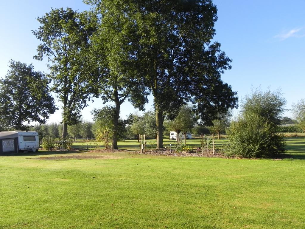 Hoeve De Mertel Biezenmortel Exterior photo